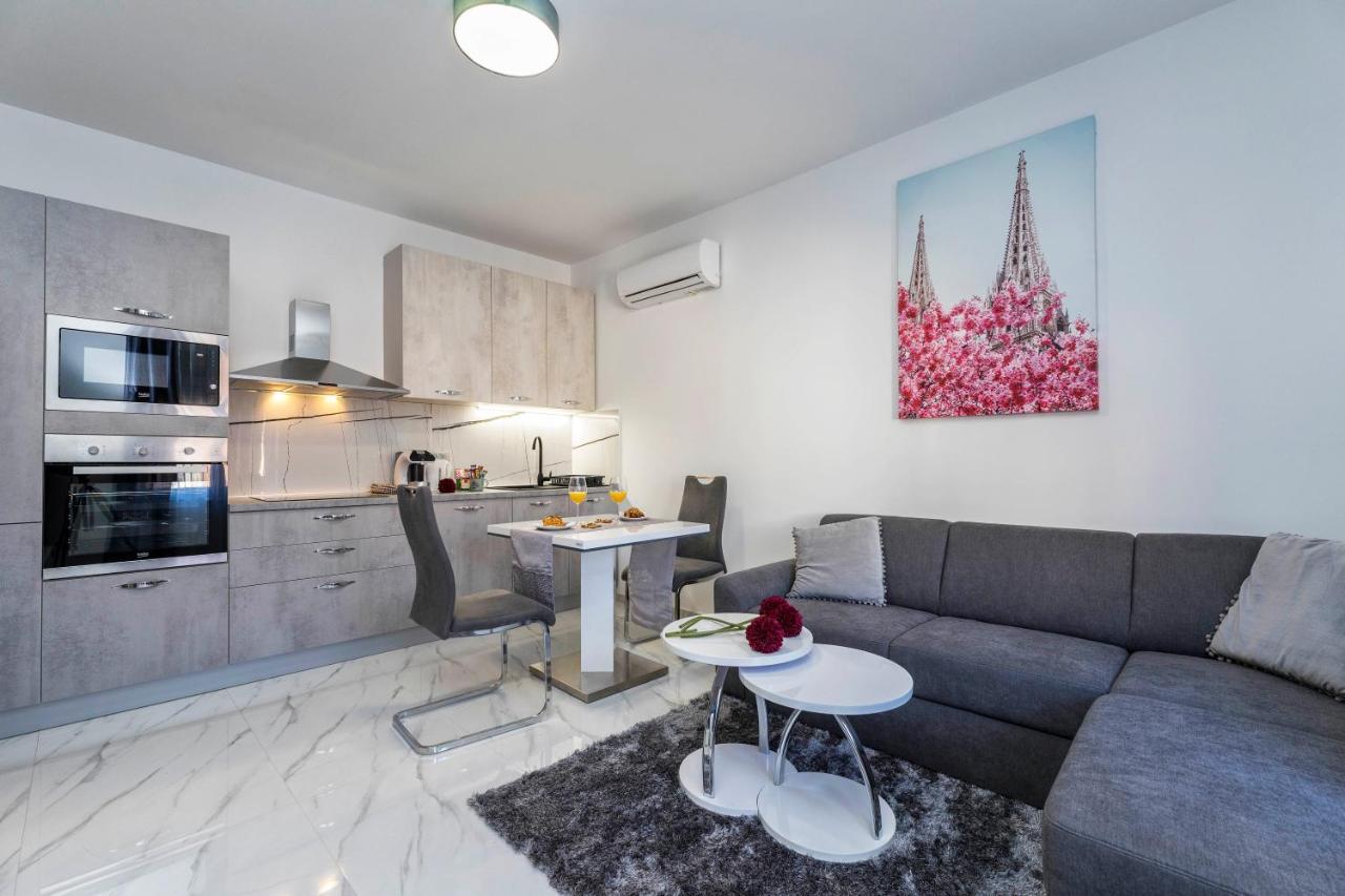 Luxury Apartment Zadar Old City Bagian luar foto